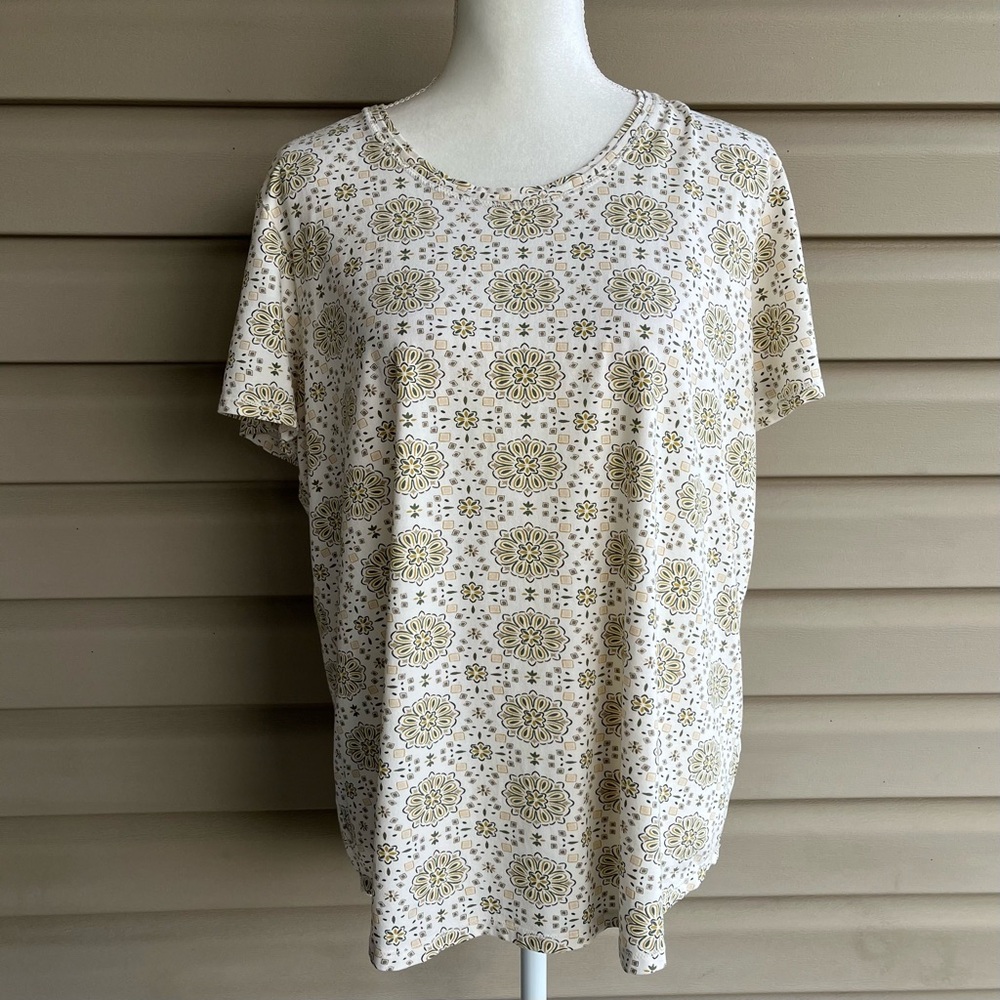 •Coldwater Creek• Neutral Patterned Short Sleeve Tee - Size XL